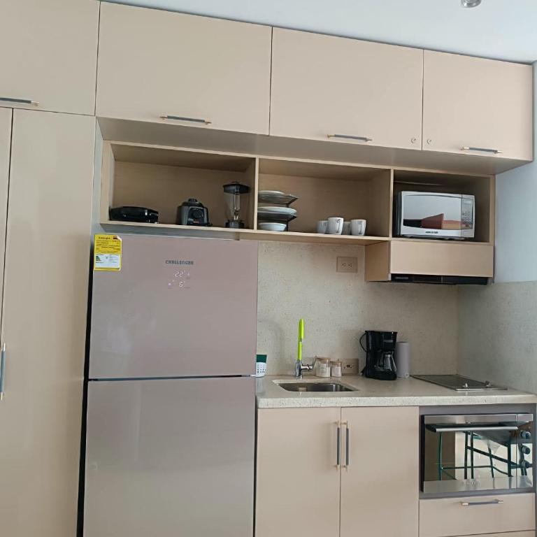Apartamento Despierta Frente al Mar, con jacuzzi, piscinas y baño turco, cerca al aeropuerto - Two-Bedroom Apartment - 36