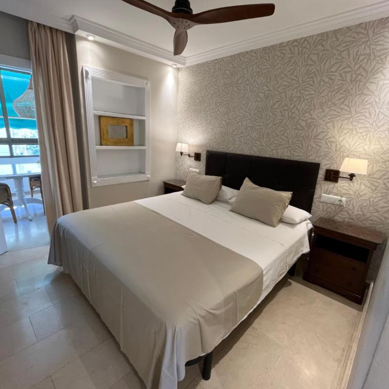 Playamar by the beach - Pool - Parking - Apartamento de 2 dormitorios - 3