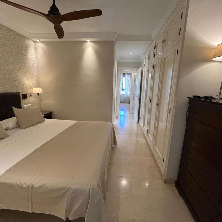 Playamar by the beach - Pool - Parking - Apartamento de 2 dormitorios - 28