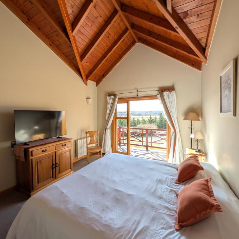 Hosteria Los Hielos - Habitación Doble con vistas al lago - 15
