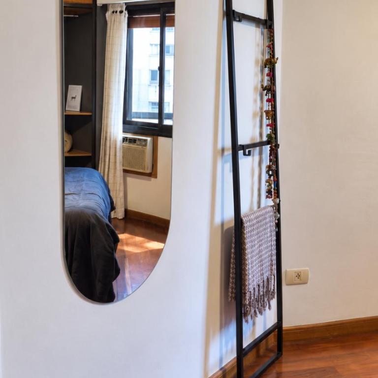 Depto luminoso con balcón en Nueva Córdoba - One-Bedroom Apartment - 11