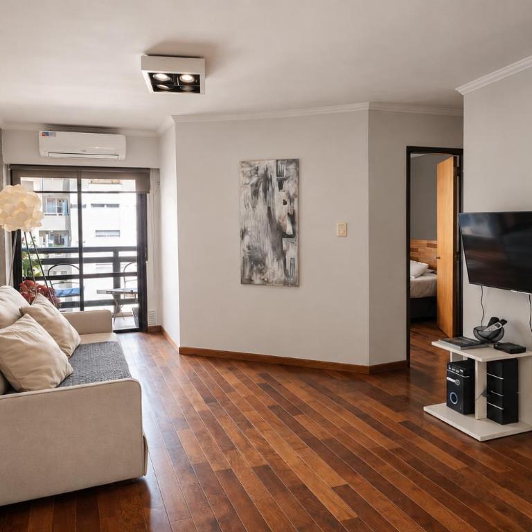Depto luminoso con balcón en Nueva Córdoba - One-Bedroom Apartment - 1