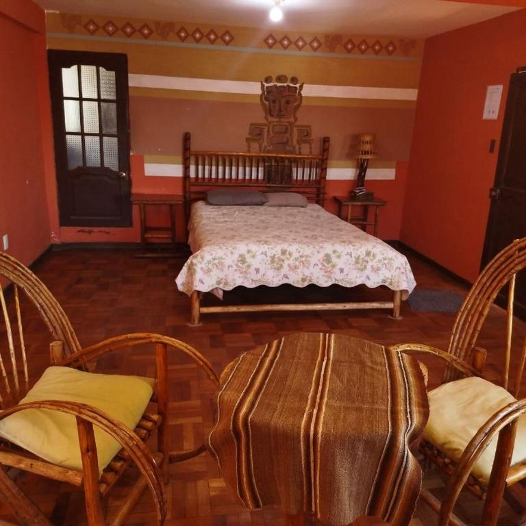 Hostal Leyenda - Double Room - 1