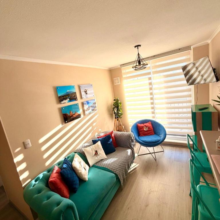 Spacious 3 bedroom apartment with pool and parking space - Three-Bedroom Apartment - 9