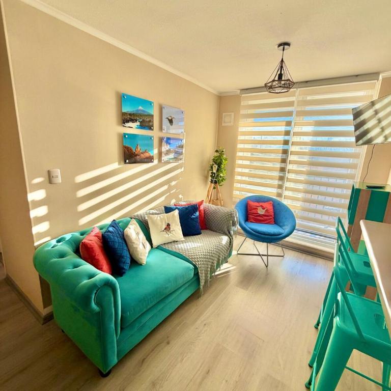 Spacious 3 bedroom apartment with pool and parking space - Three-Bedroom Apartment - 11