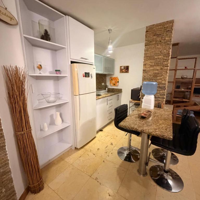Top Spot Las Mercedes Agua, Fibra y Seguridad - Apartamento - 5