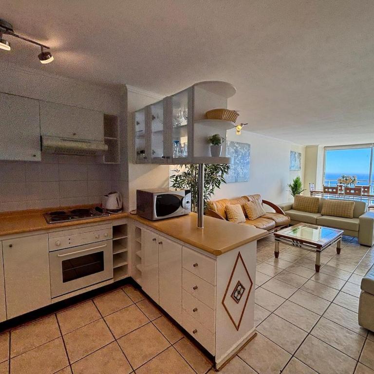Stunning Ocean View with heated pool - Apartamento - 7