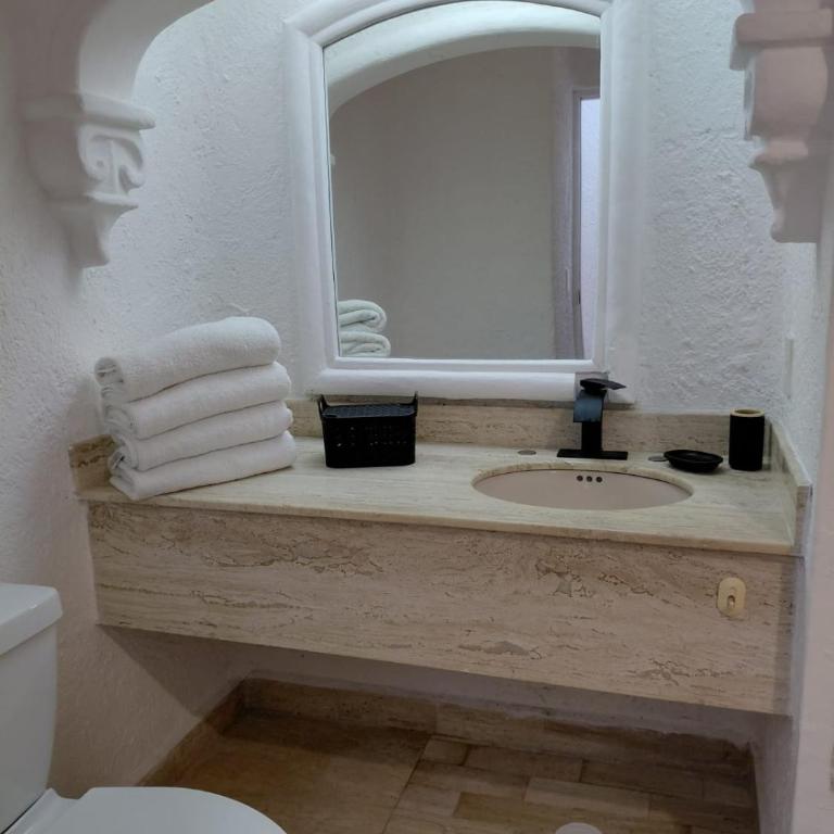 Beautiful Caribbean Ocean View - One-Bedroom Apartment - 9