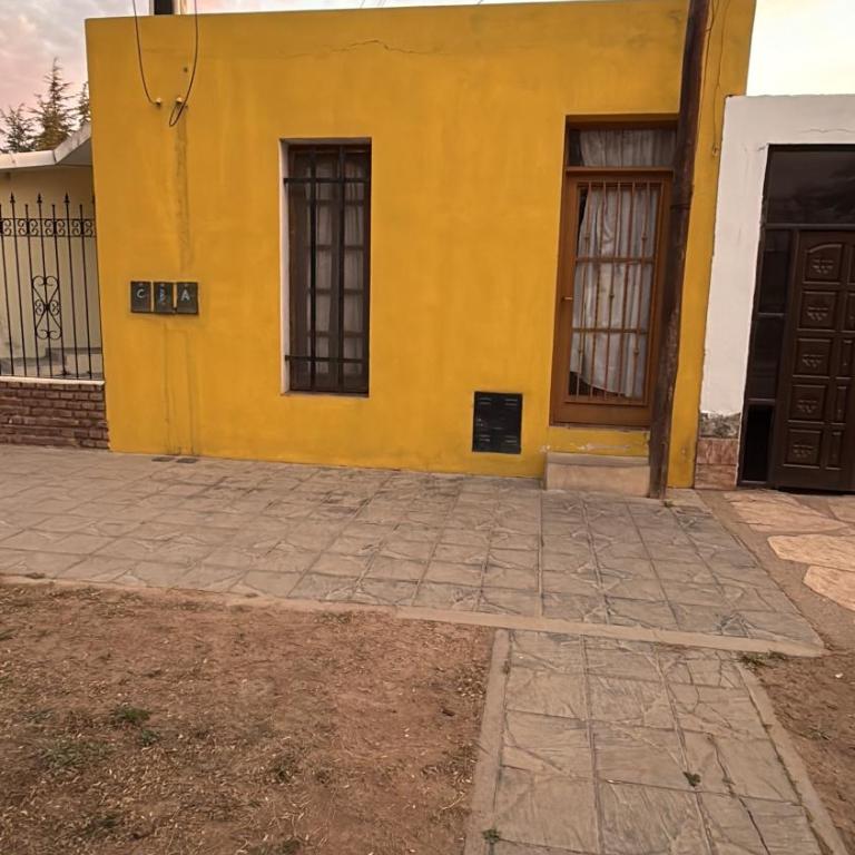 Depto Ideal - Apartamento de 1 dormitorio - 2