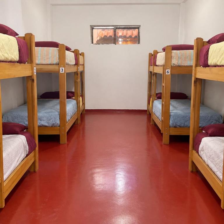 APUwasi Hotel - Cama en habitación compartida mixta de 6 camas - 2