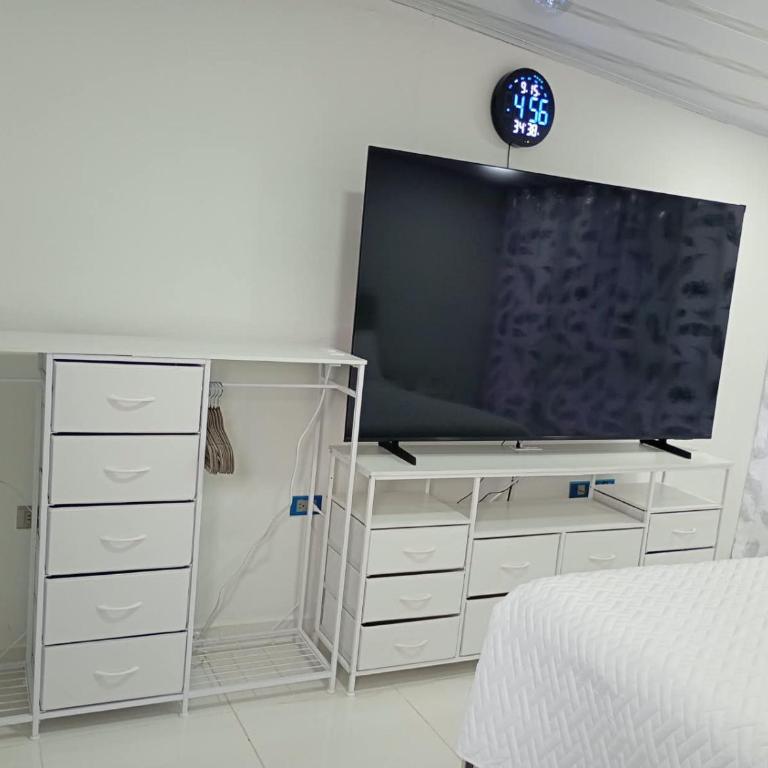 Apartasuite Moderno con Aire Acondicionado, WiFi 900MB y Acceso Autónomo - One-Bedroom Apartment - 5