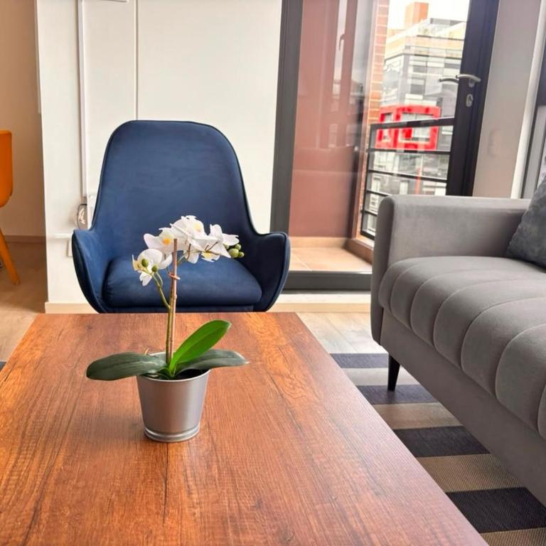 Edificio Area 93+ - Apartamento con balcón - 28