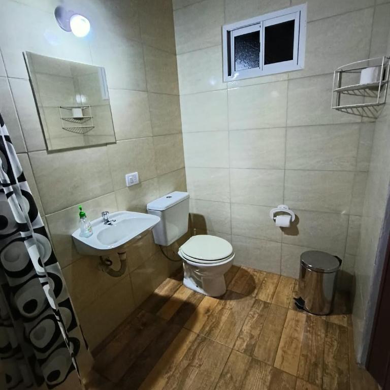 Temporario Terminal Bahia Blanca - Triple Room with Private Bathroom - 3