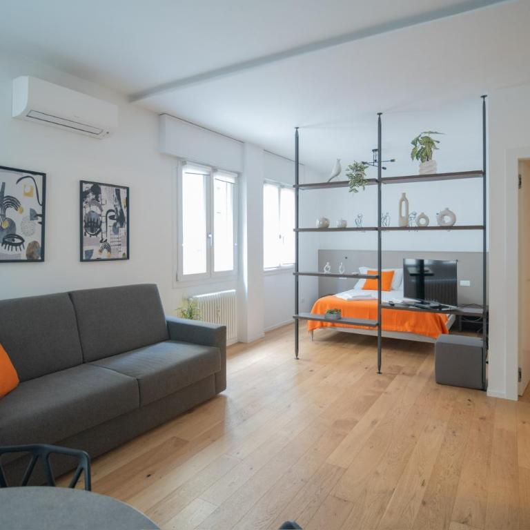 Designer loft in Treviso, near Venice - One-Bedroom Apartment - 4