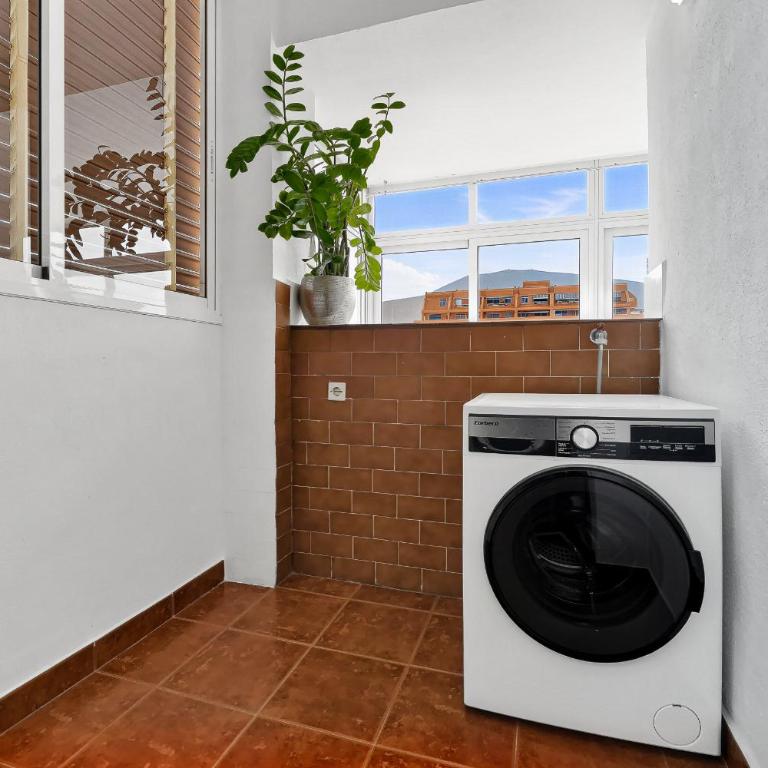Cozy apartment in center of Los Cristianos Ocean And Mountain View - Appartamento con 3 Camere da Letto - 9