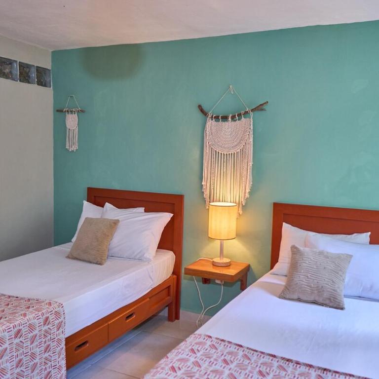 Private House with Pool, 2 Bedrooms, Parking & 2 Free Bikes - Villa mit 2 Schlafzimmern - 16