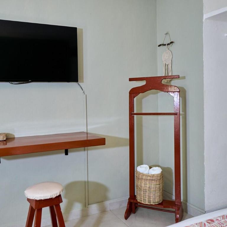 Private House with Pool, 2 Bedrooms, Parking & 2 Free Bikes - Villa mit 2 Schlafzimmern - 18