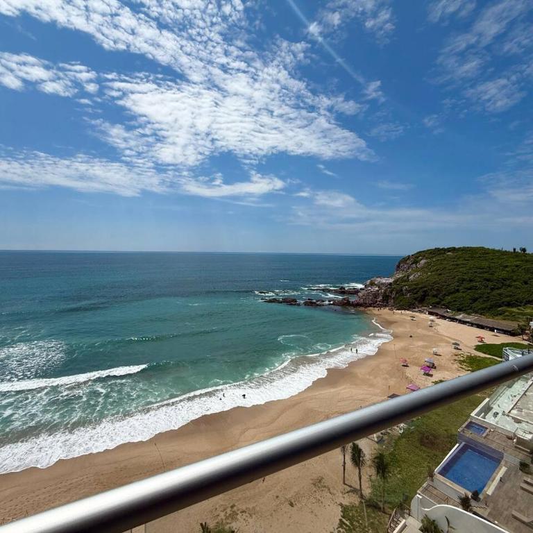 Lujo frente al mar, Alberca, Vista al oceano - Apartment - 53