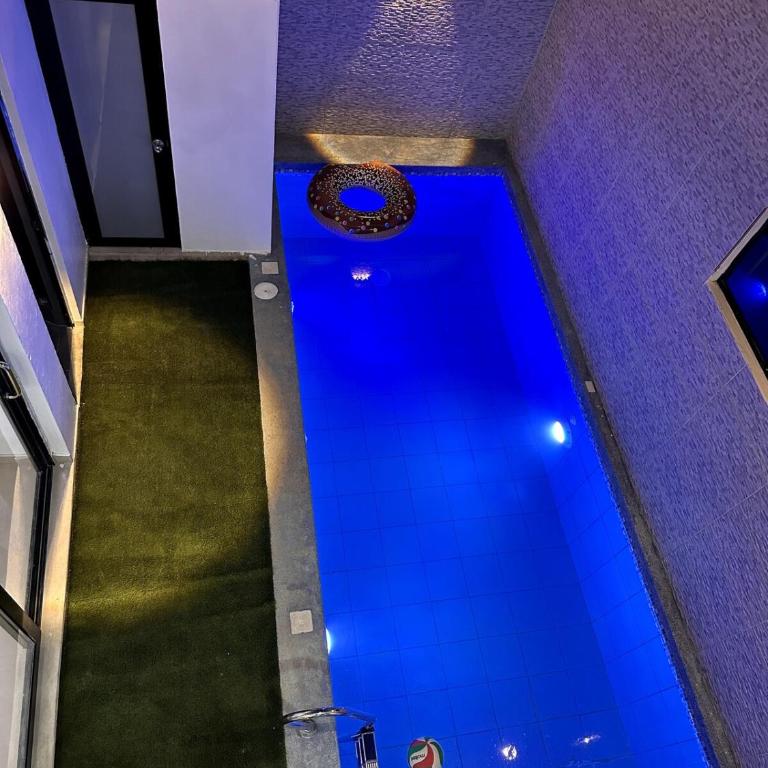 Casa con piscina temperada y Aire Acondicionado en zona exclusiva - Four-Bedroom House - 7