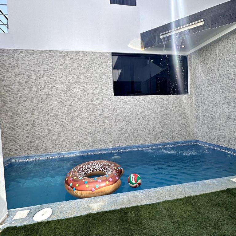 Casa con piscina temperada y Aire Acondicionado en zona exclusiva - Four-Bedroom House - 15