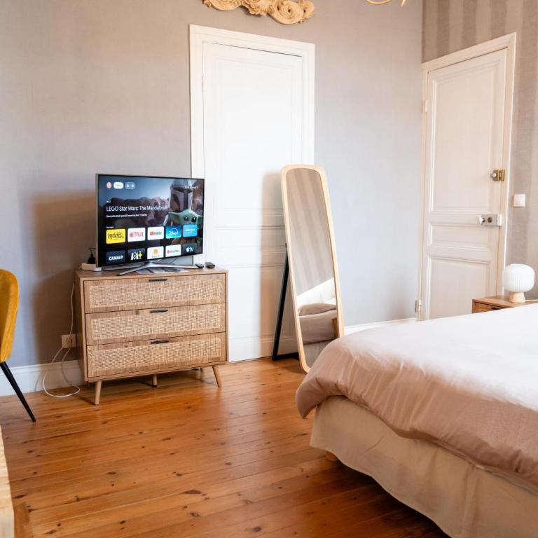 Chez Marie - Chambre Double avec Salle de Bains Privative Extérieure - 9