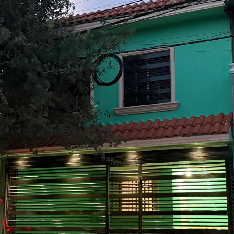 House for Family and Business Travel - Apartamento de 3 dormitorios - 2