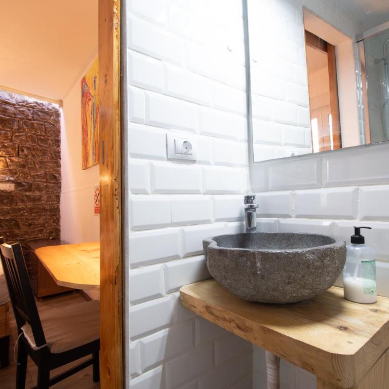 Drago Hostel - Habitación Doble - 6