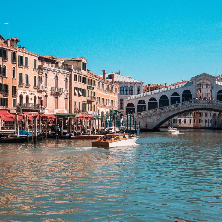 PARISI VENEZIA ALEARDI 1- free parking - Appartamento con 1 Camera da Letto - 35