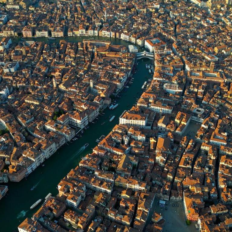 PARISI VENEZIA ALEARDI 1- free parking - Appartamento con 1 Camera da Letto - 37