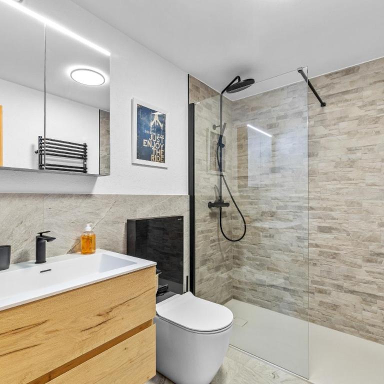 Grand-Place 09 - 5 pers - nid douillet & piscine - Apartment with Mountain View - 7