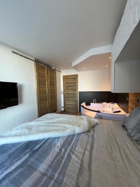 Le Flocon luxury apartment with Jacuzzi - Appartement 3 Chambres - 29