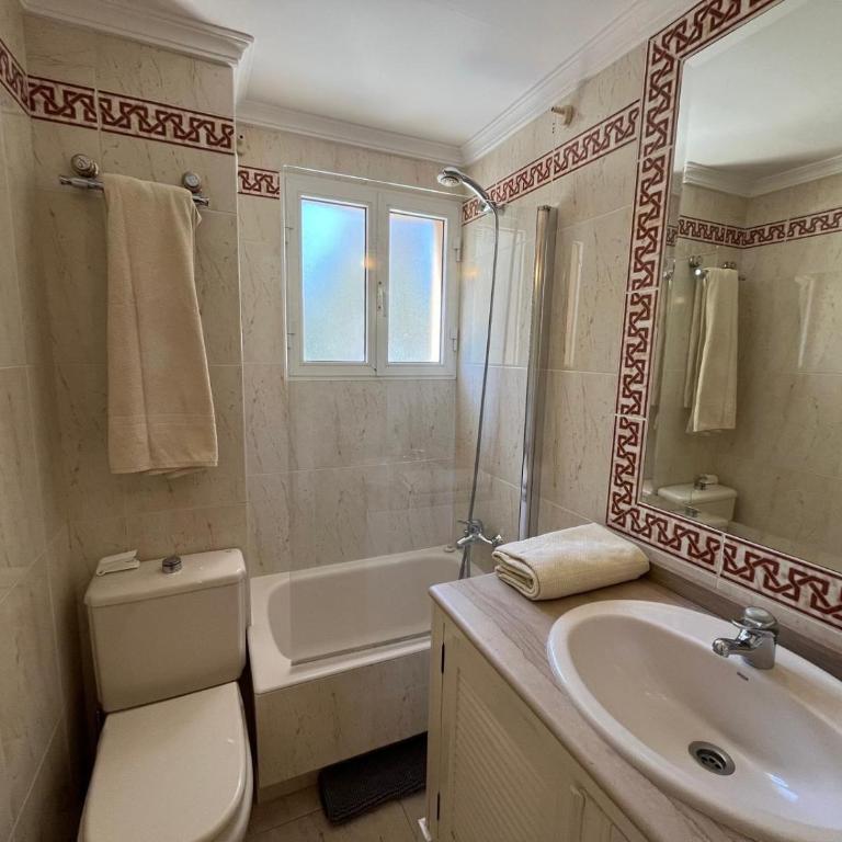 Playamar by the beach - Pool - Parking - Apartamento de 2 dormitorios - 27