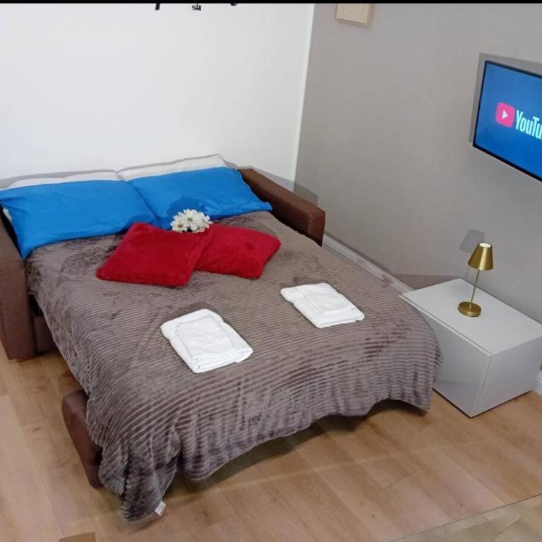 Affittacamere e Appartamento B in centro a Trieste - Camera Quadrupla con Bagno Privato - 10