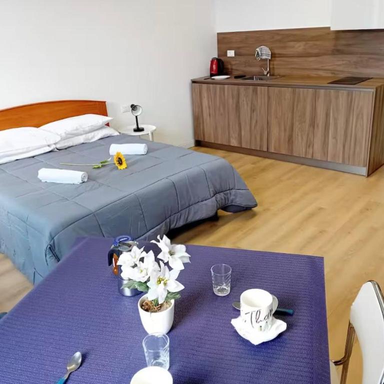 Affittacamere e Appartamento B in centro a Trieste - Camera Quadrupla con Bagno Privato - 5