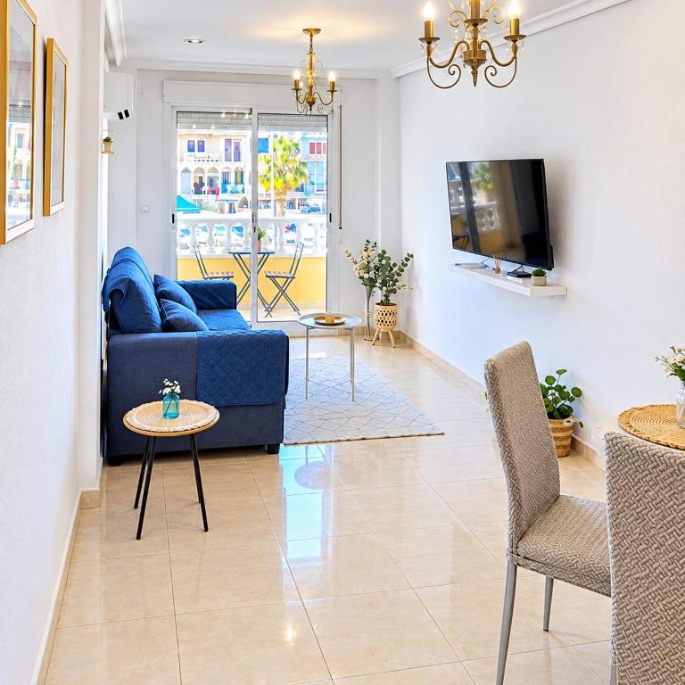 Apartment with balcony, Wifi, AC, 5 min walk to the beach - Apartment mit 1 Schlafzimmer - 1