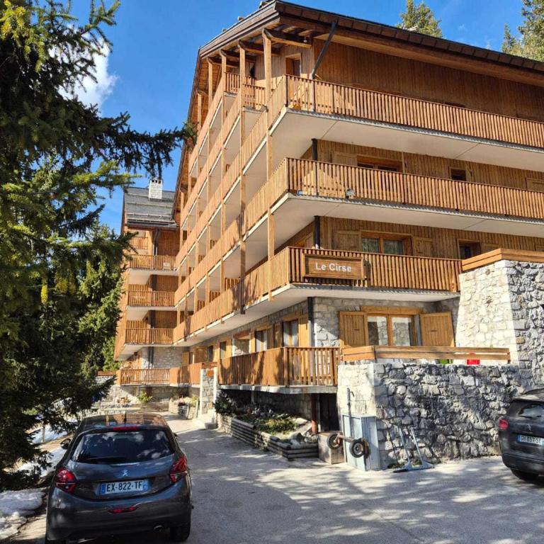 Duplex rénové à Méribel, proche pistes et commerces, balcon avec vue, Wi-Fi inclus - Appartement 3 Chambres - 16