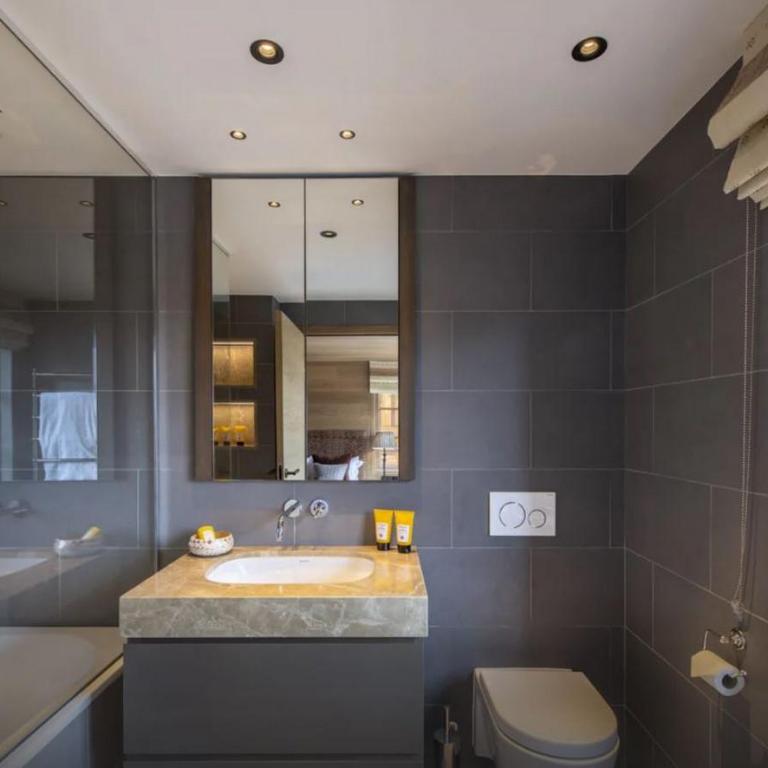 Kaiserblick Residence - One-Bedroom Apartment - 6