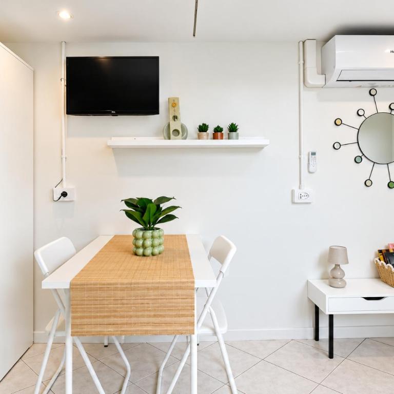 Casa Fiore, rifugio luminoso tra storia e design - Apartment mit 1 Schlafzimmer - 1