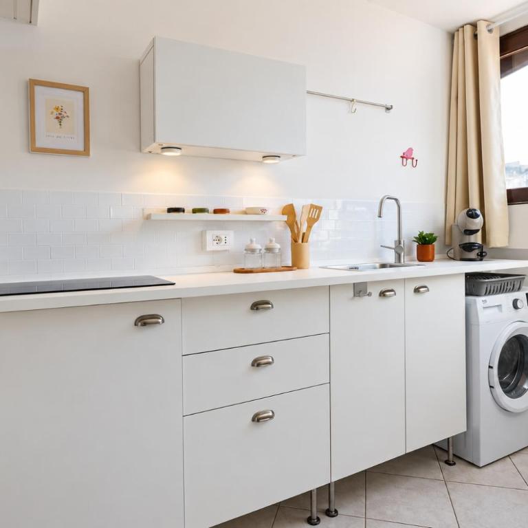 Casa Fiore, rifugio luminoso tra storia e design - Apartment mit 1 Schlafzimmer - 4