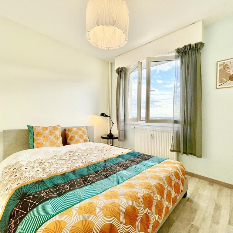 Spacious flat with private bike garage - Appartement 3 Chambres avec Balcon - 5
