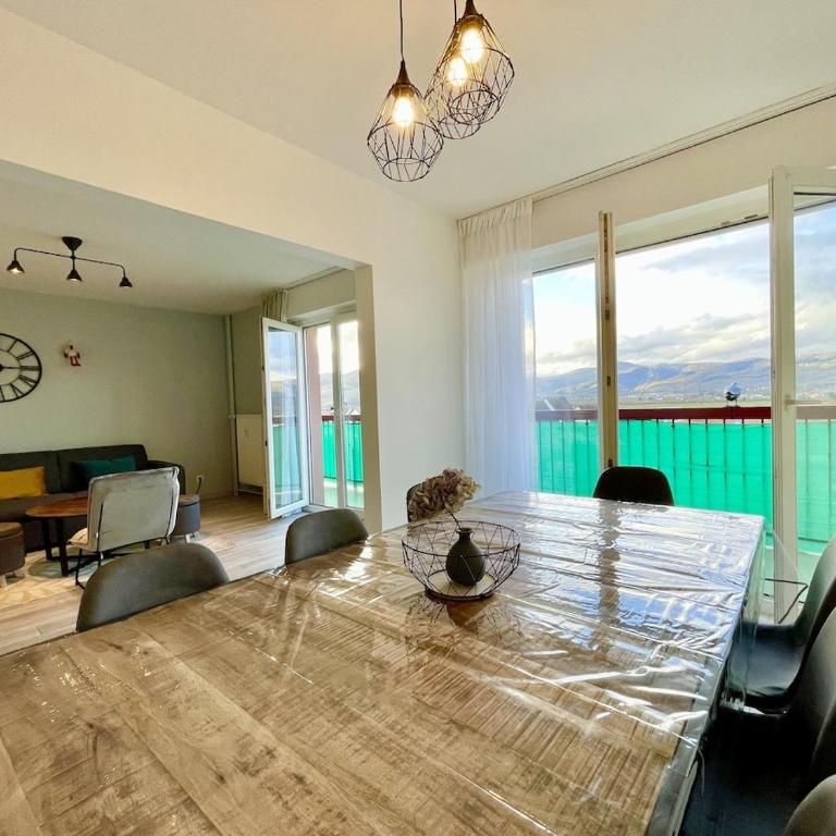 Spacious flat with private bike garage - Appartement 3 Chambres avec Balcon - 8
