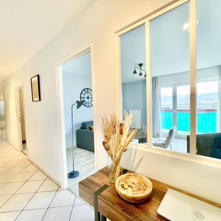Spacious flat with private bike garage - Appartement 3 Chambres avec Balcon - 10