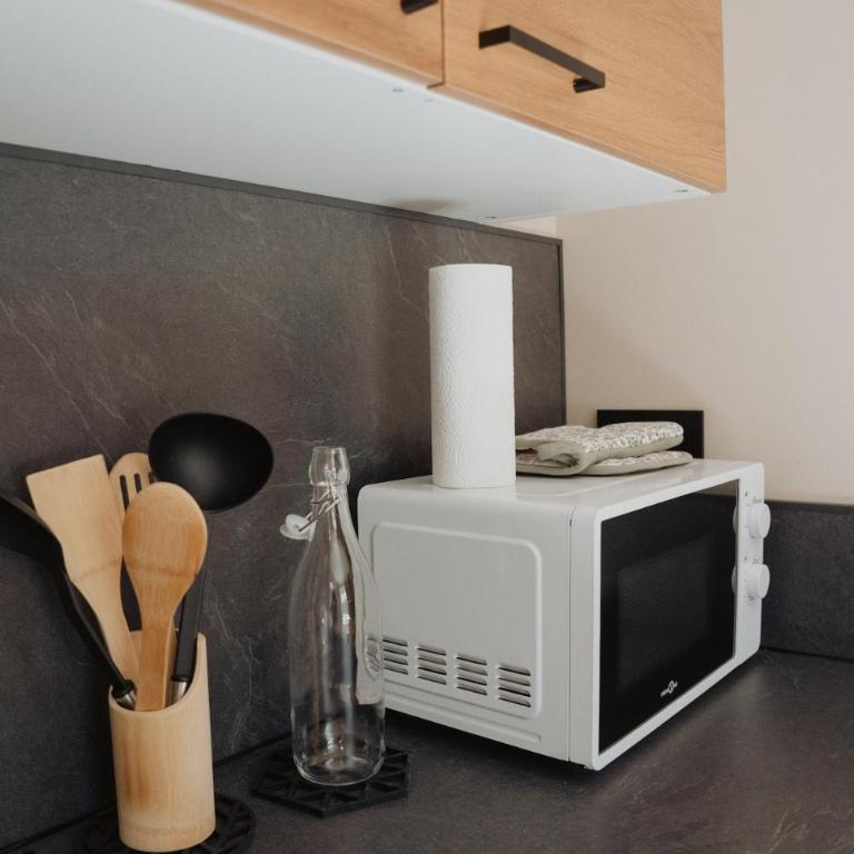 Studio Rénové - Calme - WiFi - Proche Centre ville - Apartamento de 2 dormitorios - 17