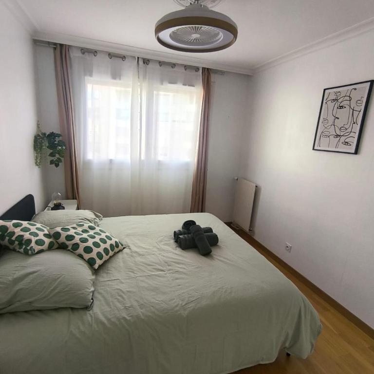 Dijon apartment 3 bedrooms private parking - Apartamento - 4