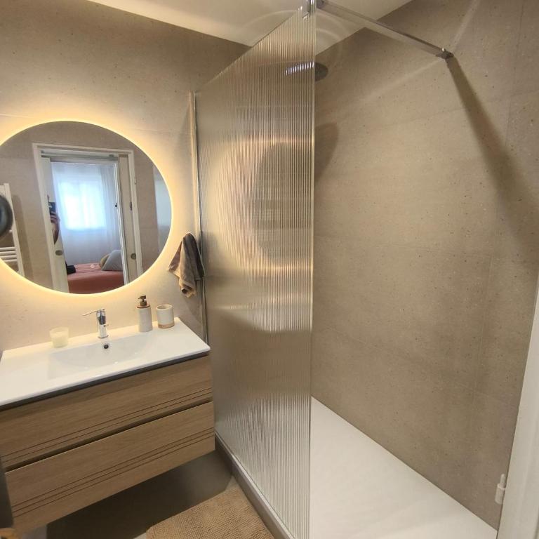 Dijon apartment 3 bedrooms private parking - Apartamento - 3