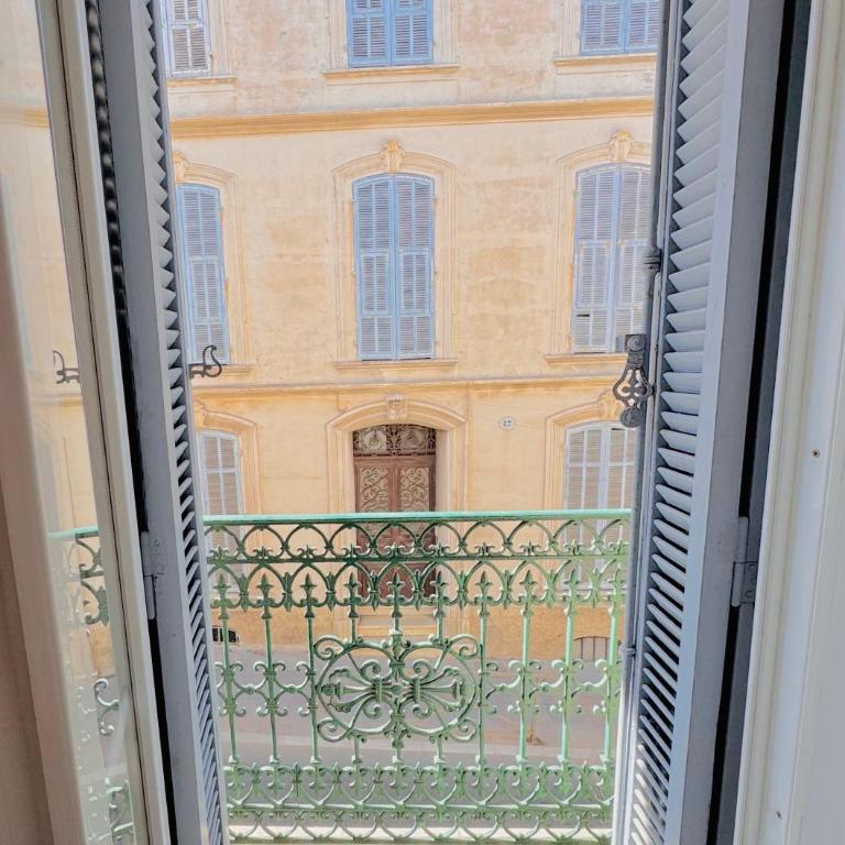 Stylish apartment in the Old Town, with AC. - Appartement 1 Chambre - 18