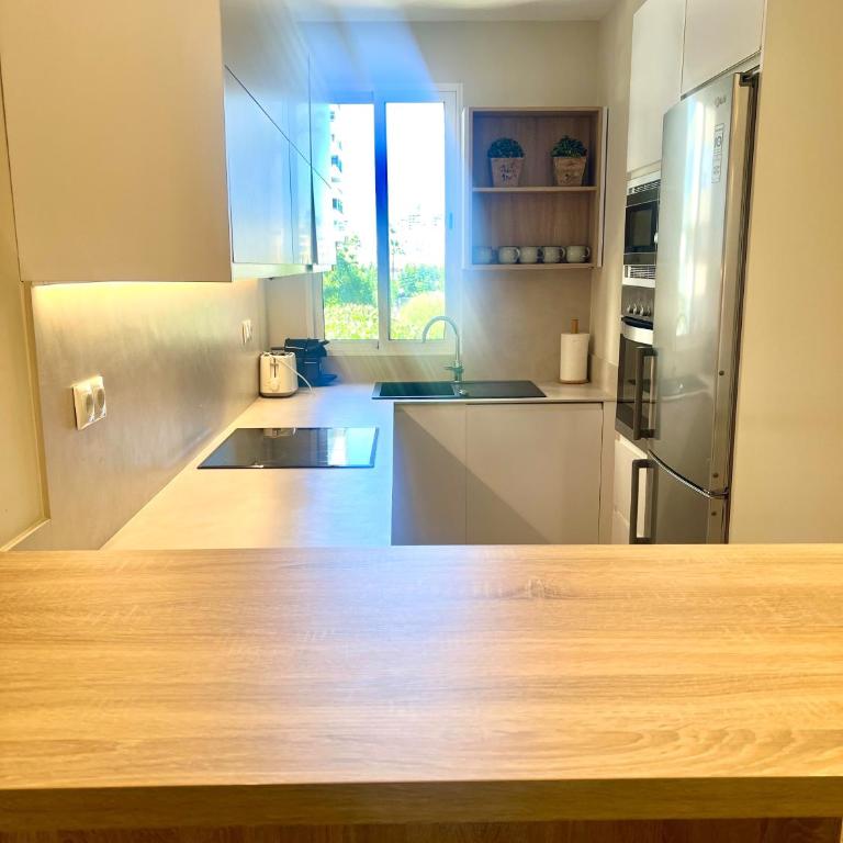 Playamar by the beach - Pool - Parking - Apartamento de 2 dormitorios - 10
