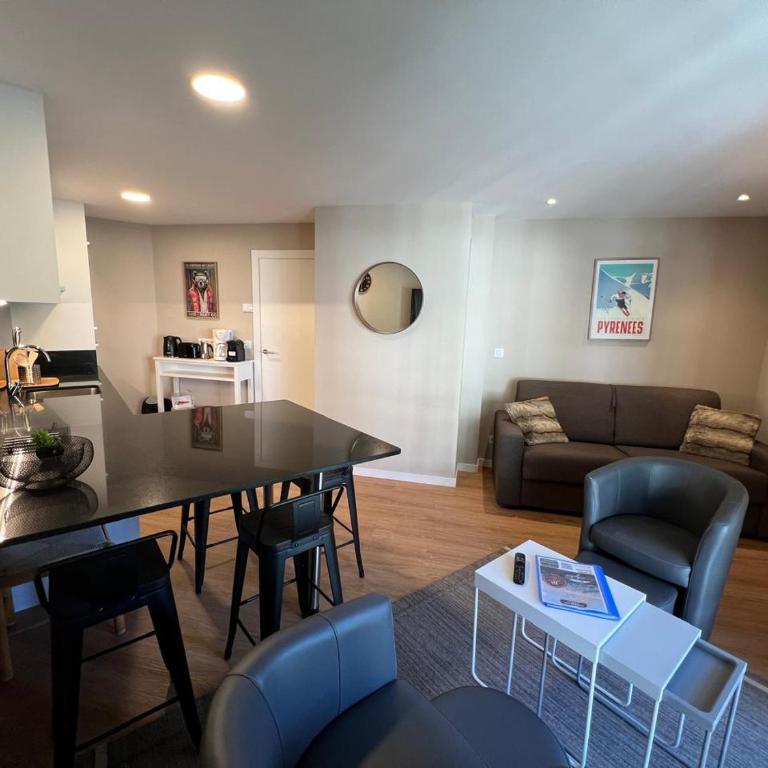 Immodelpas Velasquez - Superior Apartment mit 1 Schlafzimmer und Balkon - 4