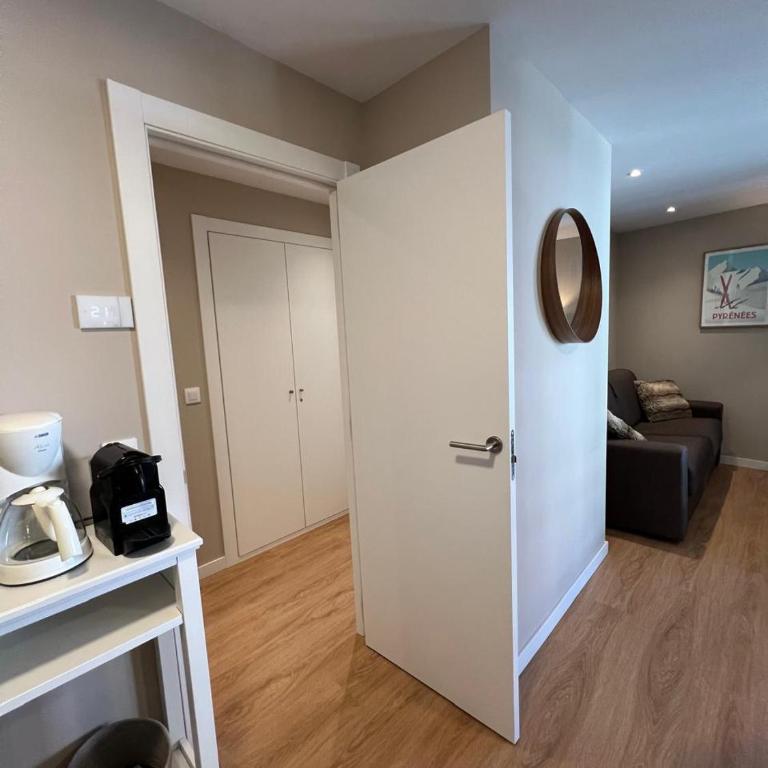 Immodelpas Velasquez - Superior Apartment mit 1 Schlafzimmer und Balkon - 14