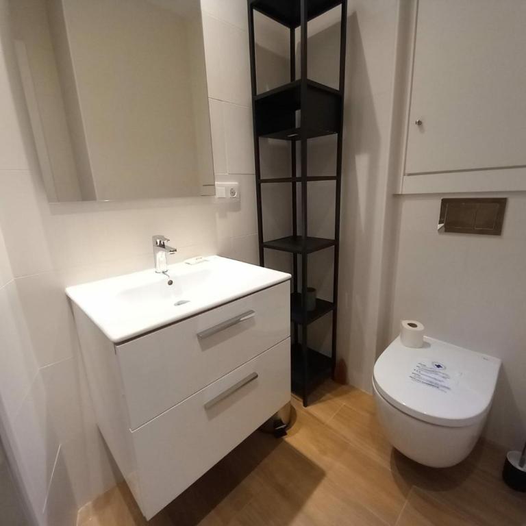 Immodelpas Velasquez - Superior Apartment mit 1 Schlafzimmer und Balkon - 27